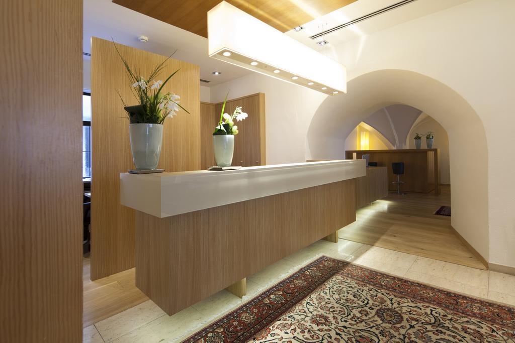 Hotel Maximilian - Stadthaus Penz Innsbruck Ngoại thất bức ảnh