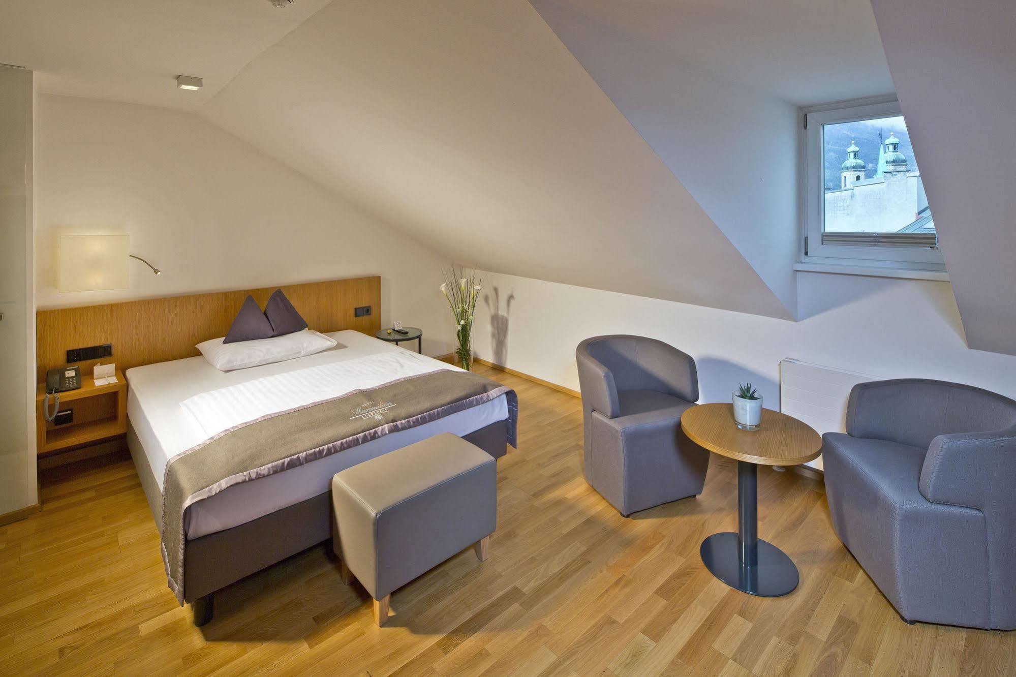 Hotel Maximilian - Stadthaus Penz Innsbruck Ngoại thất bức ảnh