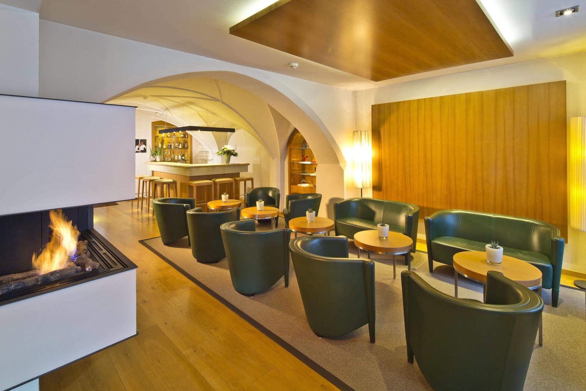 Hotel Maximilian - Stadthaus Penz Innsbruck Ngoại thất bức ảnh